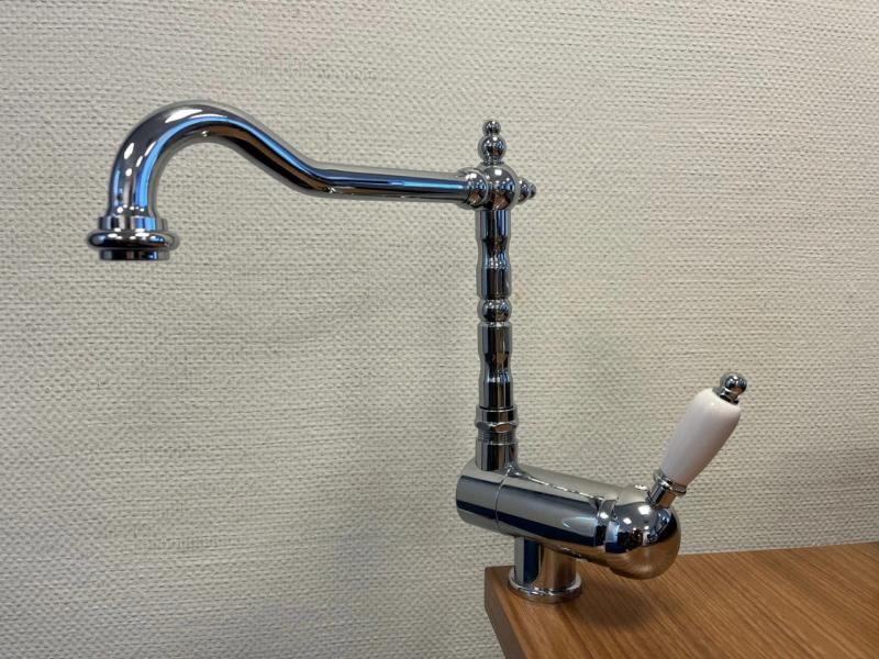 PB Vintage Nostalgiakeittiöhana ikkunahana taittuva kromi 1208953755