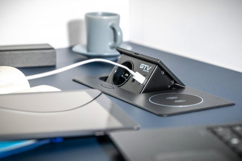 AVARO PLUS ulosvedettävä pistorasia 1208958671