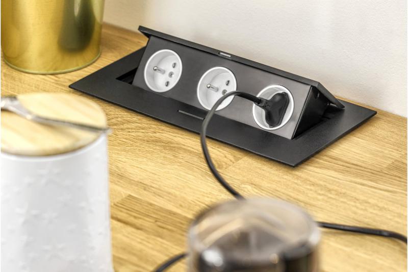 Suorakulmainen upotettu pistorasia 1208958682