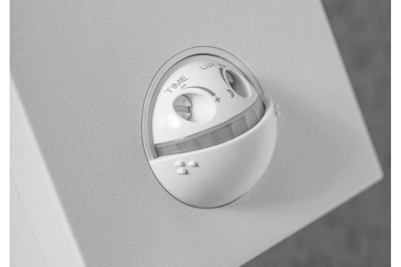 Decor LED-valaisin PARIS liiketunnistimella 10W 900lm IP54 AC220-240V 50/60Hz 140° 9m 4000K valkoinen. 1208963095