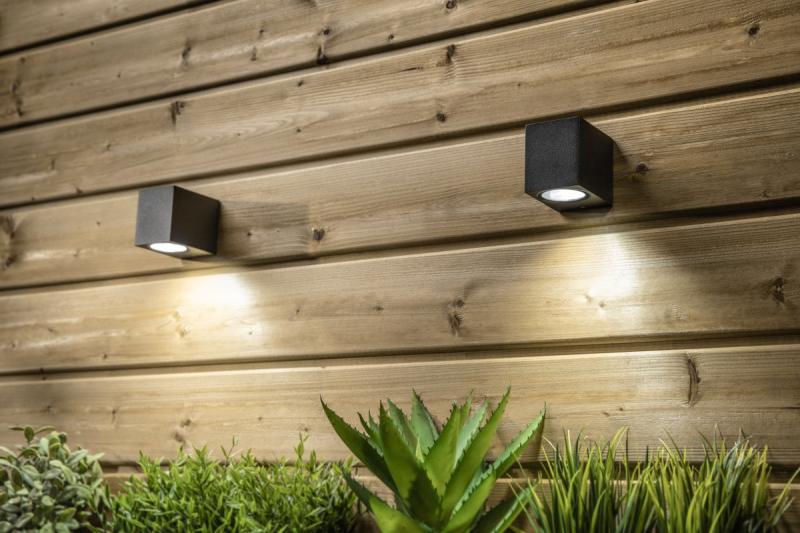 Seinävalaisin yksisuuntaisella liikenteellä TIAGO KW GU10 MAX.35W IP54 AC220-240V 50/60Hz musta. 1208963206