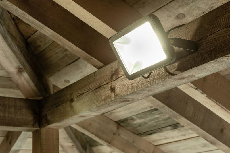 LED-työvalo VIPER, 150W, 15000lm AC220-240V, 50/60 Hz, PF>0,9, RA>80, IP65, 120°, 4000K, harmaa 1208963239