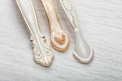 Zamak-kahva ROYAL1 C=96 mm valkoinen/kultainen 1208966195