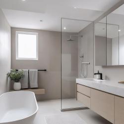 Waterevolution Flow suihkutermostaatti ja suihkusetti RST T140TNIE