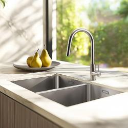 Pure.Sink Elite Steel Stream-S keittiöhana ruostumattomasta teräksestä, ulosvedettävä juoksuputki PS8045-02