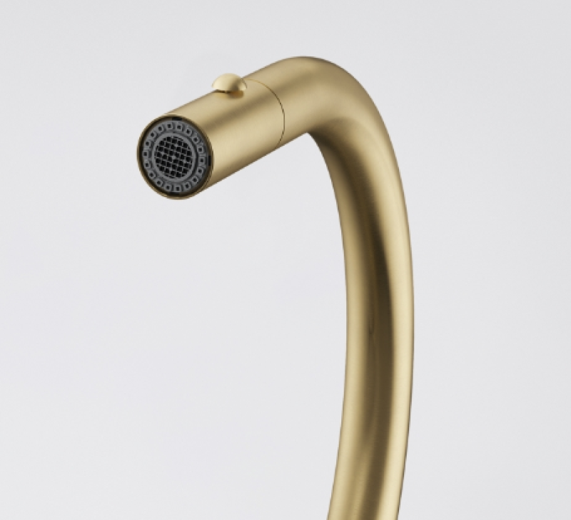 Franke Mythos Masterpiece Keittiöhana Kulta J-mallin juoksuputkella ja ulosvedettävällä suihkupäällä - 115.0711.558