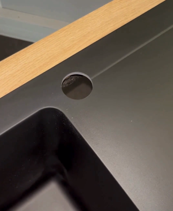 Hoegert hiiliteräksinen reikäsahasarja, 14-osainen.