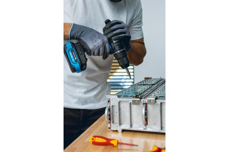 HÖGERT tehokas 18V akkukäyttöinen ruuvinväännin puulle ja metallille