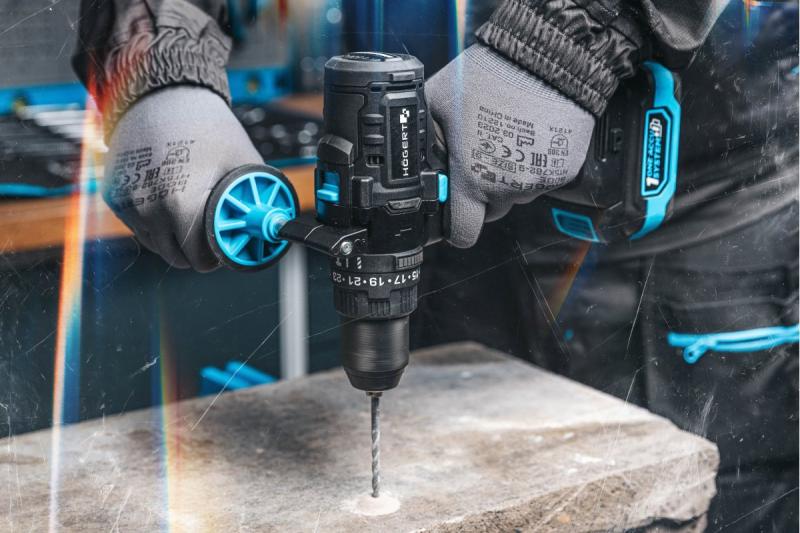 Högert tehokas akkukäyttöinen iskuporakone, harjaton, 18V