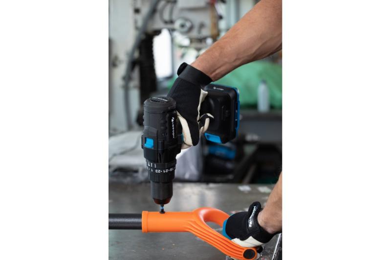 Högert tehokas akkukäyttöinen iskuporakone, harjaton, 18V