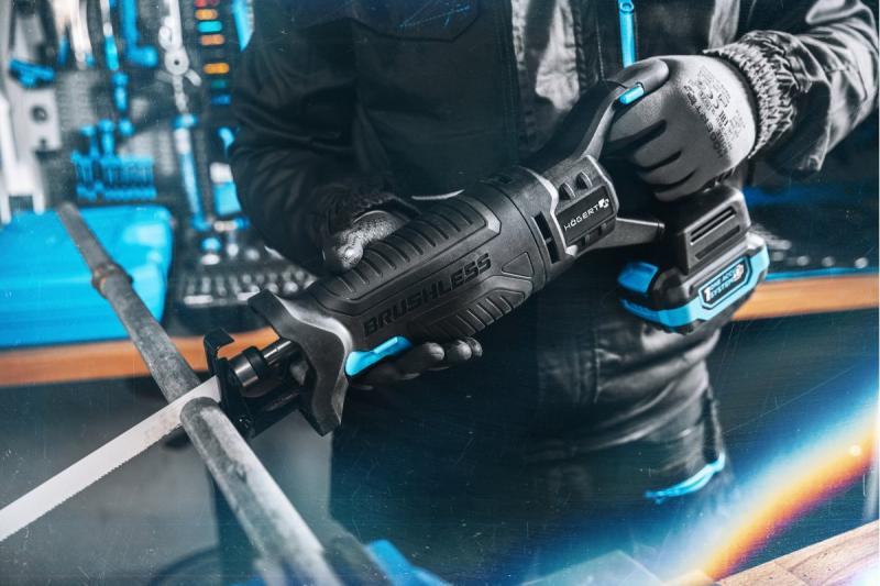 HÖGERT akku-pistosahasarja, 18V, harjaton, akku, laturi, tarvikkeet