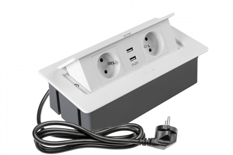 Pehmeä, ulosvedettävä pistorasiamoduuli.