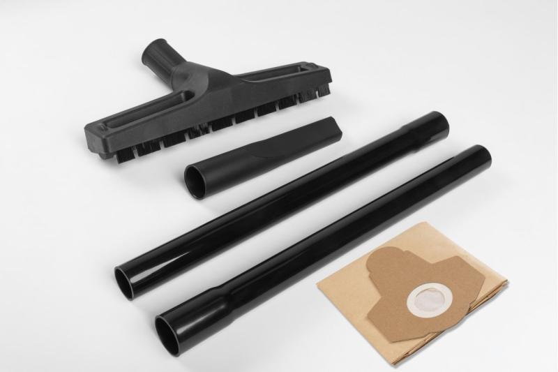 Universaali märkä- ja kuivaimuri 30l AS