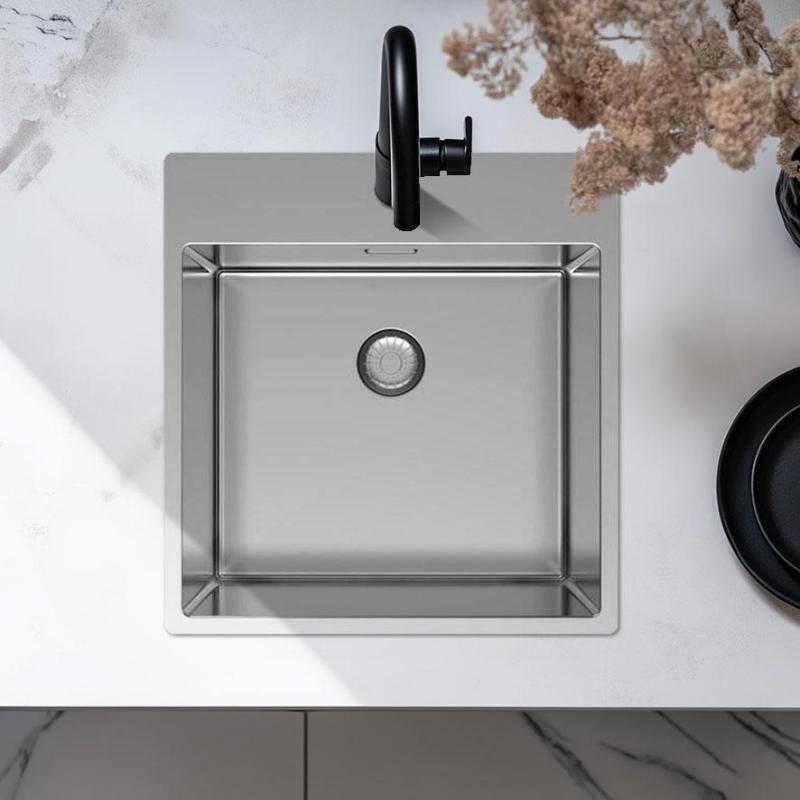 Pure.Sink Exclusivo RST tiskiallas 49x52 cm Tapwing hanareiällä 10mm säde PEX4540T-02