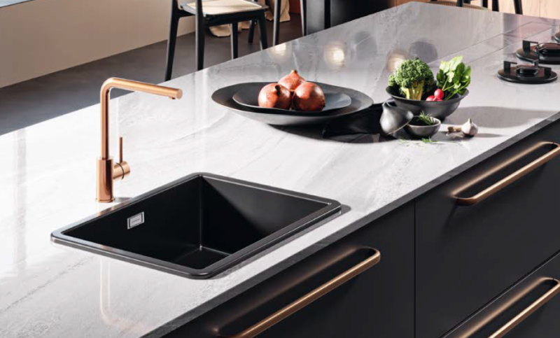 Ausmann Ceramic Ember Keramiikka Mat Musta Neliö Pinta- ja Ala-asennusallas 40 x 40 cm Mustalla tulpalla 1208971489