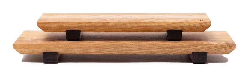 Woodsea Sushi M - Jalavanpuinen sushilauta pähkinäpuun jaloilla 30x17 cm 1208971585