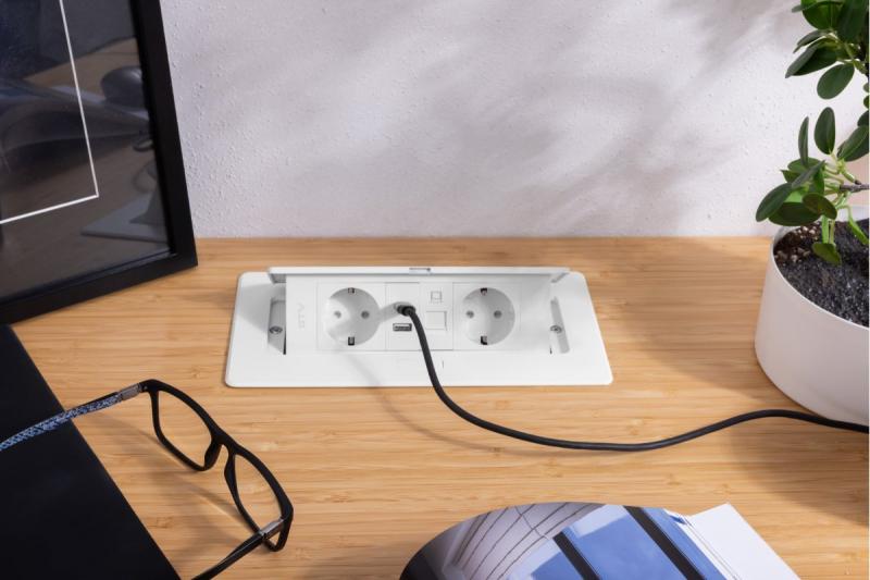 Huonekalupistorasia MULTISOFT, 2xSHUKO, USB A+C, RJ45, kaapeli 1,5 m, valkoinen