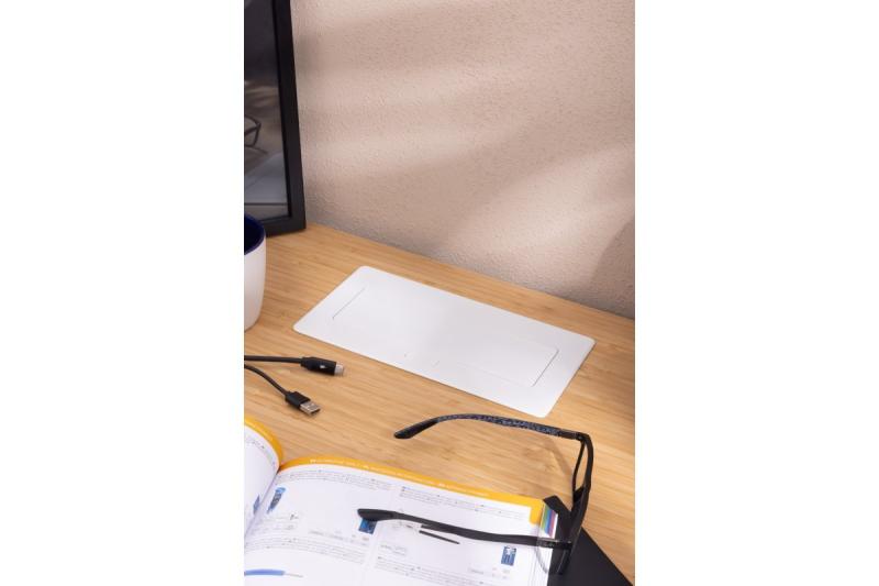 MULTISOFT Huonekalupistorasia 2x Maadoitettu Pistorasia, USB A+C, RJ45, Virtajohto Pistokkeella, Valkoinen