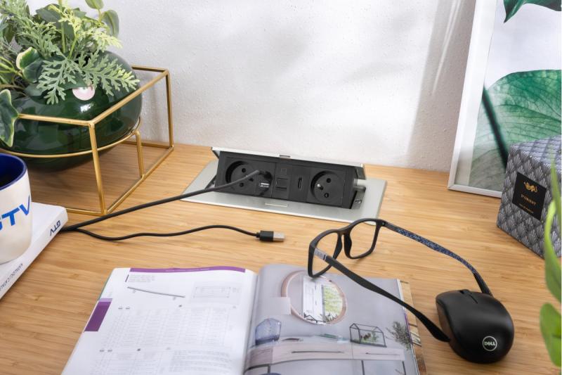 MULTISOFT huonekalupistorasia 2x maadoitettu pistorasia, USB A+C, RJ45, HDMI, virtajohto pistokkeella, alumiini