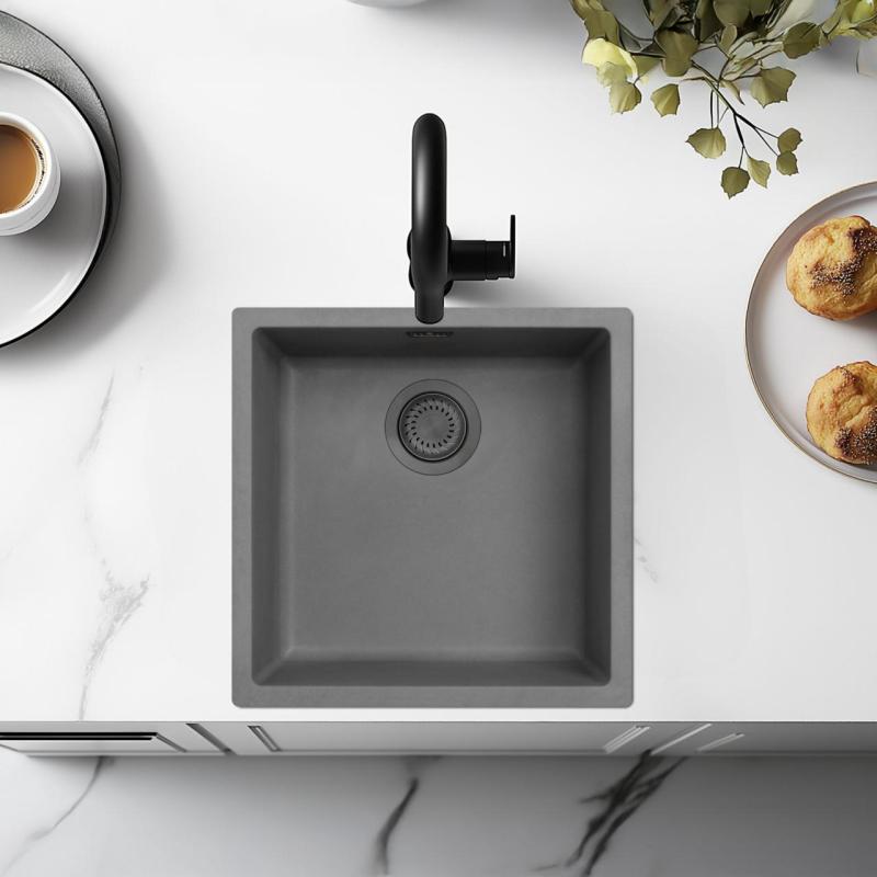 Ausmann Fibre betoninen harmaa tiskiallas 40x40cm ala-, päälle- ja tasoon upotettava, gun metal -värisellä tulppalla 1208971882