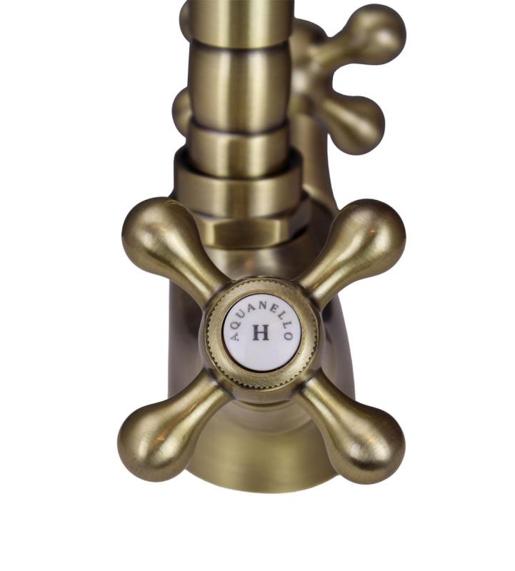 Aquanello Heritage Ascot Klassinen keittiö Nostalginen keittiöhanat Pronssi, kulmainen suutin BN-4002-HA